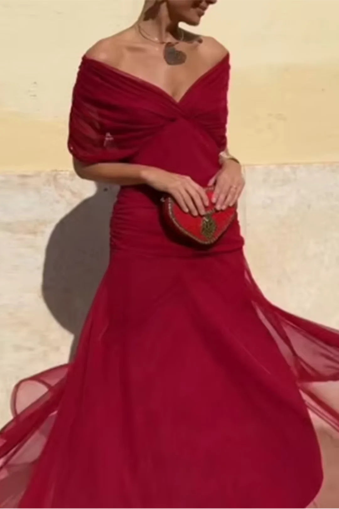 ISABELLA | Elegant Maxi Dress with Flattering Waist and Timeless Class