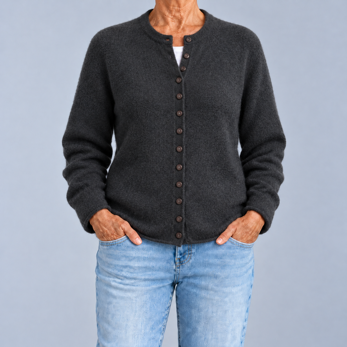 Livia | Classic and Soft Cardigan