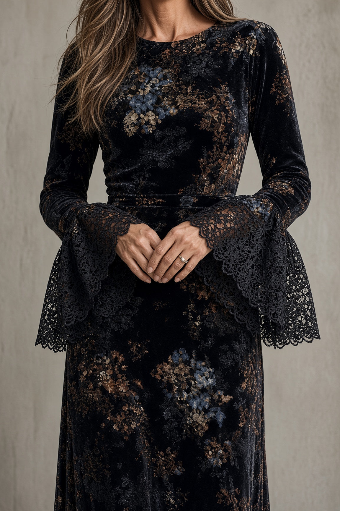 Luna Velvet Dress™