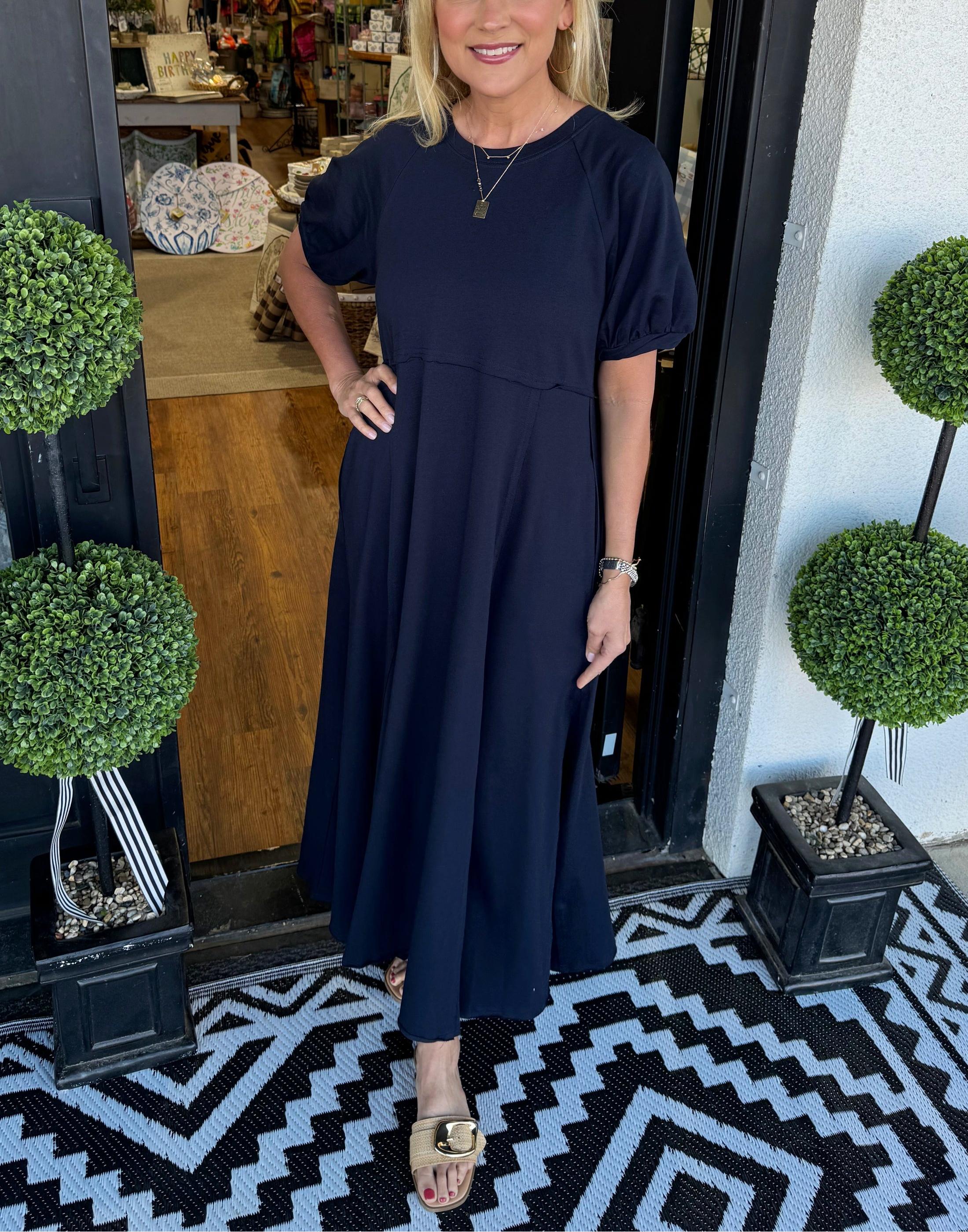 ODETTE | Puff-Sleeve Maxi for Flattering Grace and Comfort