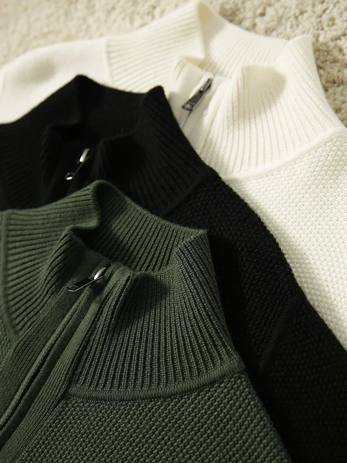 Noemi | Cardigan with Zip and High Collar