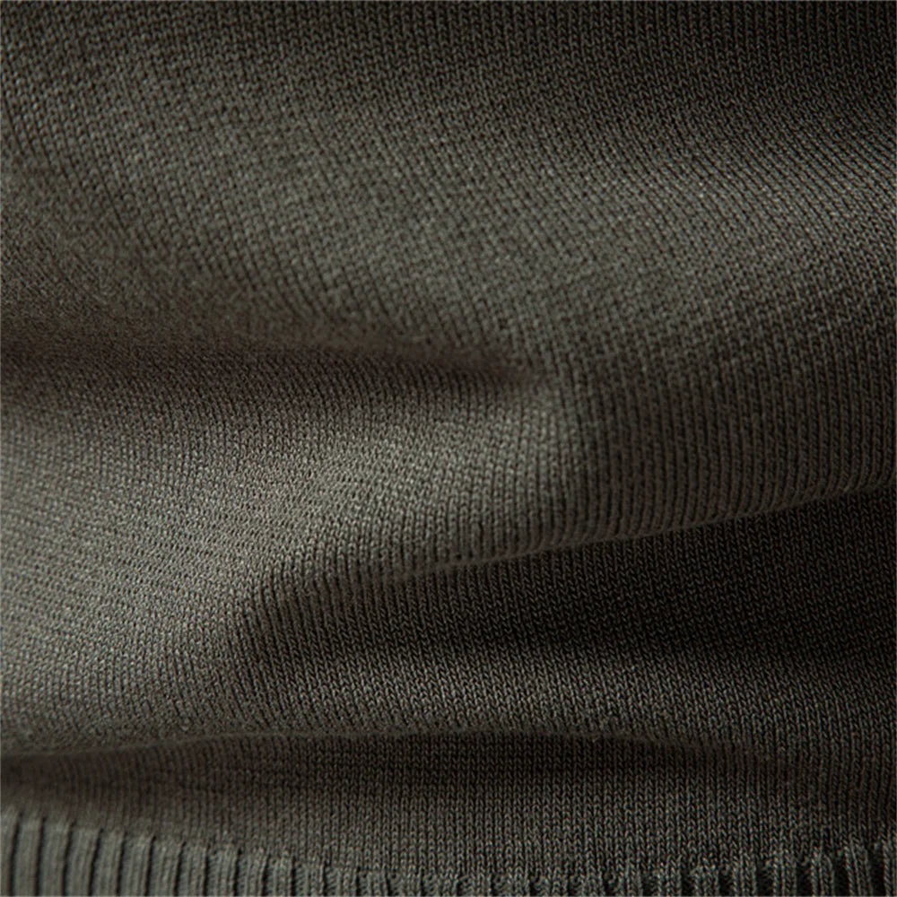 ARMAND | LUXE STRUCTURE POLO WITH ZIP FOR MEN