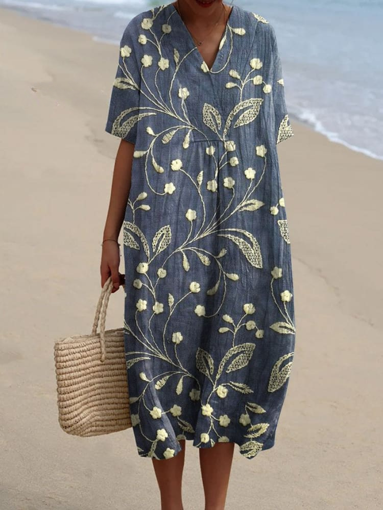 Casual Flowing Dress with Vintage Floral Print