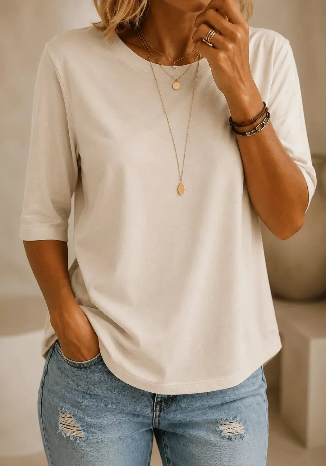 AMARA | ESSENTIAL COMFORT T-SHIRT