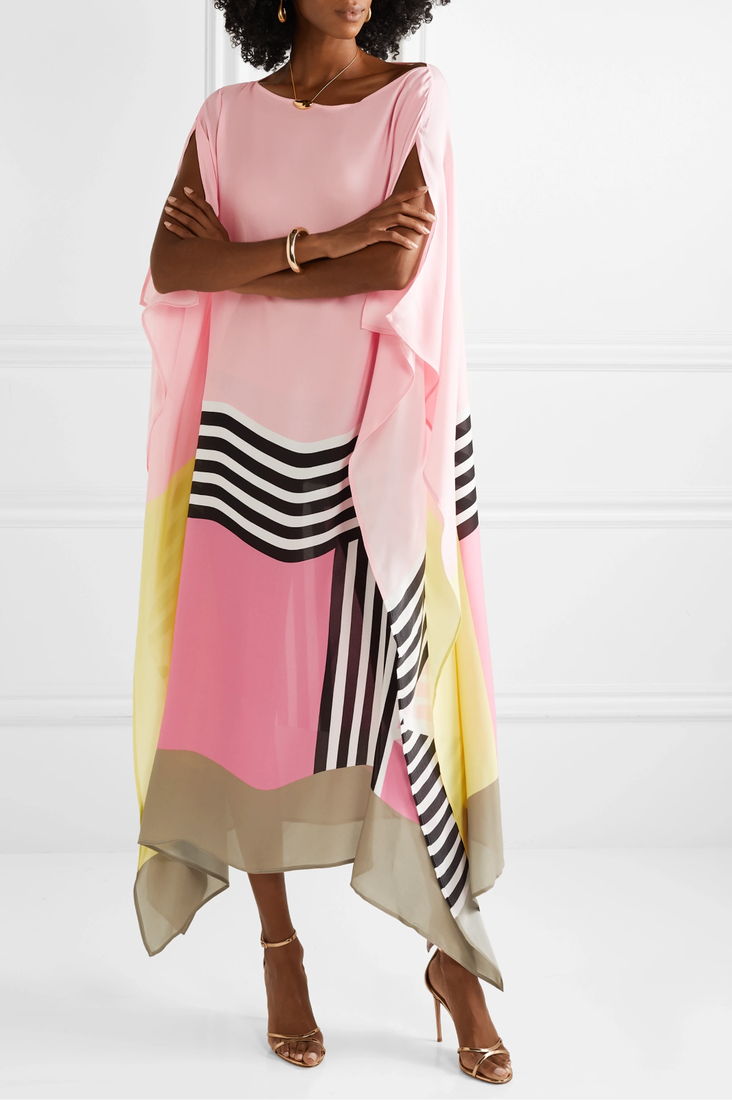 Aurora | Boho Chic Caftan with Graphic Print
